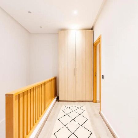 Loft Duplex Familial 200M2 Neuf - Centre Gueliz Apartment มาร์ราเกช ภายนอก รูปภาพ
