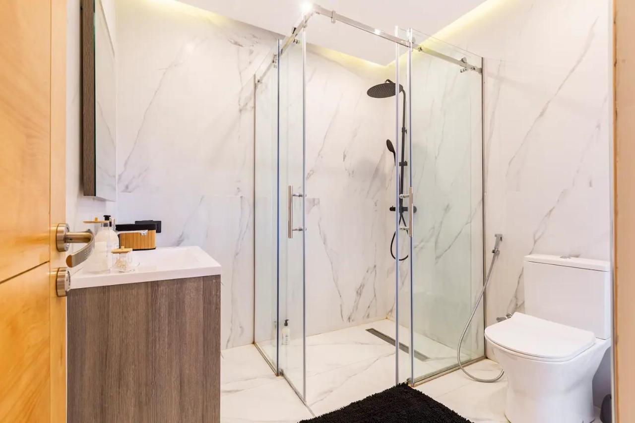 Loft Duplex Familial 200M2 Neuf - Centre Gueliz Apartment มาร์ราเกช ภายนอก รูปภาพ