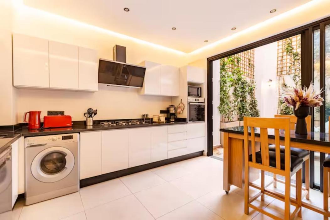Loft Duplex Familial 200M2 Neuf - Centre Gueliz Apartment มาร์ราเกช ภายนอก รูปภาพ